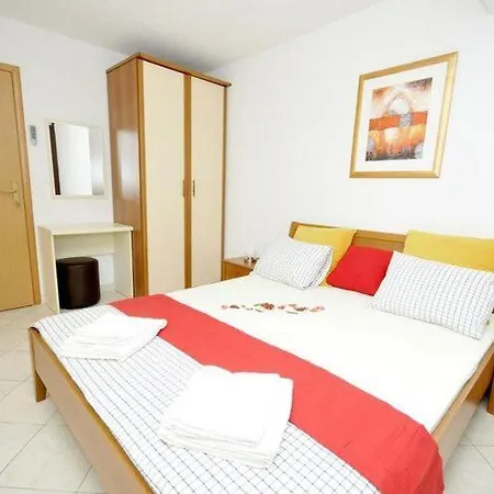 Appartamento Moonlight - Two Bedroom With Sea View Terrace Family Traù