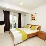 Moonlight - Two Bedroom With Sea View Terrace Family شقة تروغير